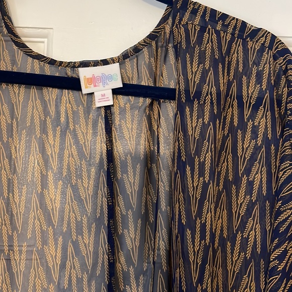 NWOT LuLaRoe Lindsay Sheer Cardigan - Picture 2 of 3